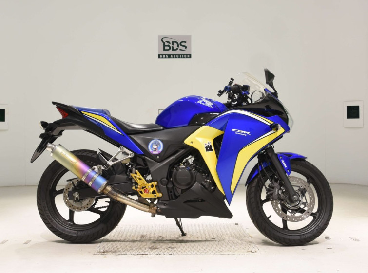 Мотоцикл Honda CBR250RA з пробігом 39037 km