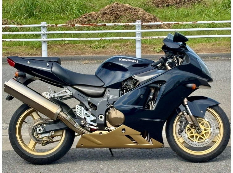 Мотоцикл Kawasaki NINJA ZX-12R з пробігом 7875 km