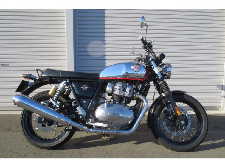 Мотоцикл Royal Enfield RENFEILD INT650 з пробігом 56566 km