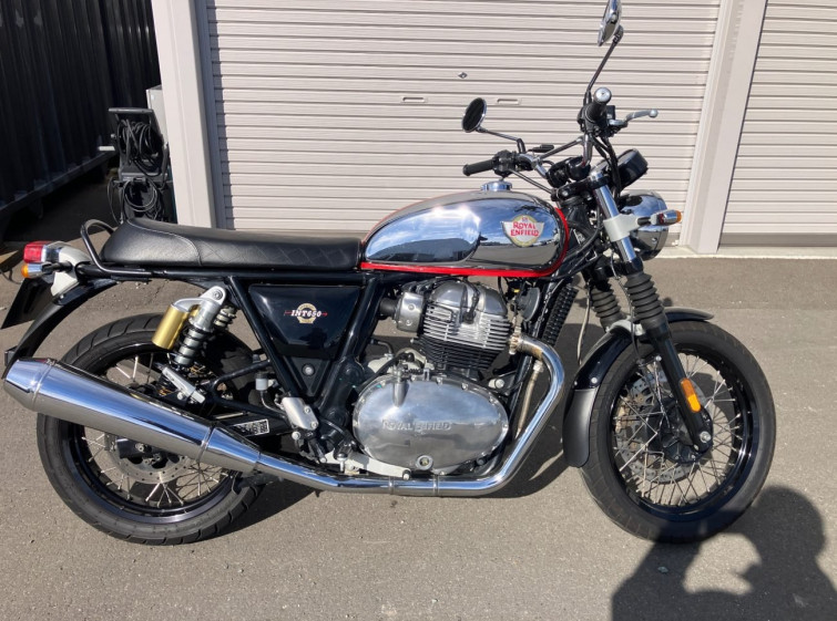 Мотоцикл Royal Enfield RENFEILD INT650 з пробігом 56566 km