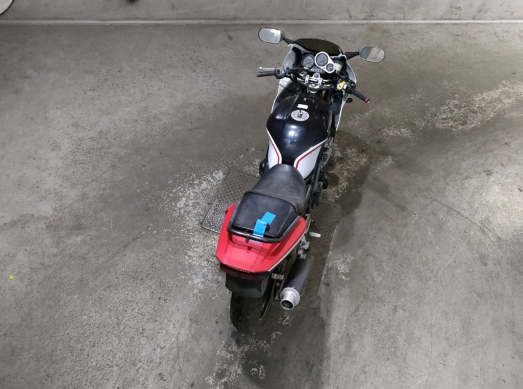 Мотоцикл Yamaha FZ400 с пробегом 50844 km