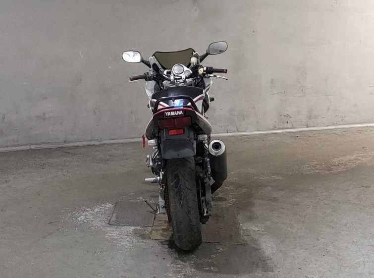 Мотоцикл Yamaha FZ400 с пробегом 50844 km