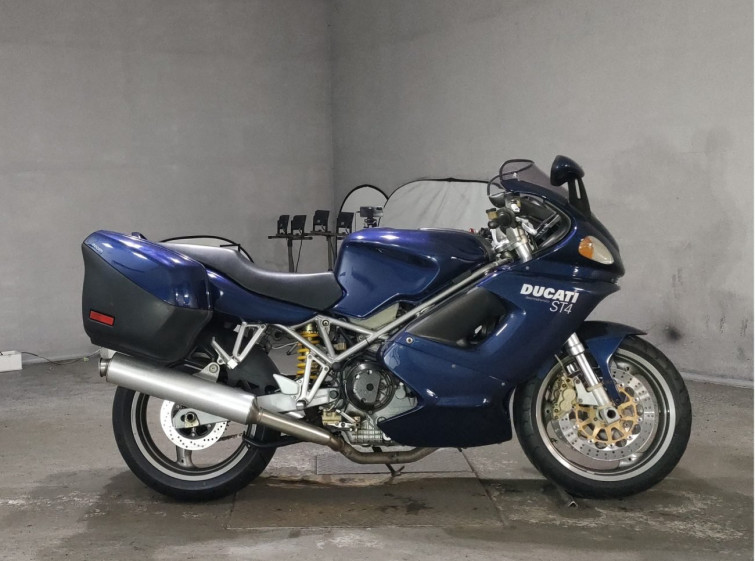 Мотоцикл Ducati ST4 з пробігом 27600 km