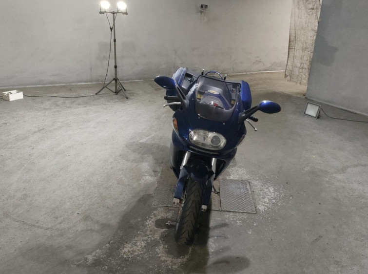 Мотоцикл Ducati ST4 з пробігом 27600 km