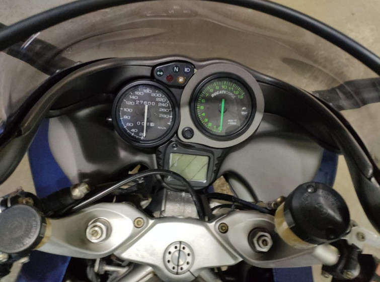 Мотоцикл Ducati ST4 з пробігом 27600 km