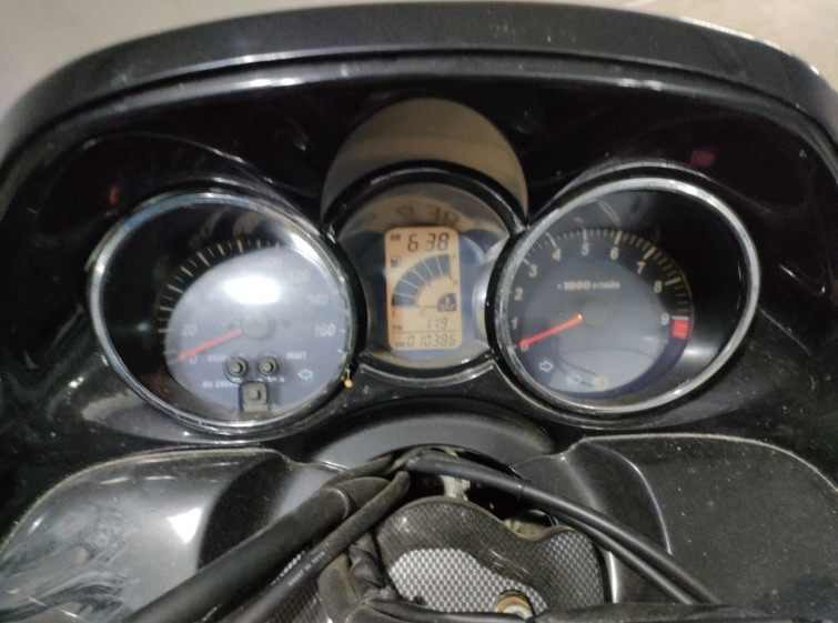 Мотоцикл Yamaha MAJESTY250 с пробегом 10386 km