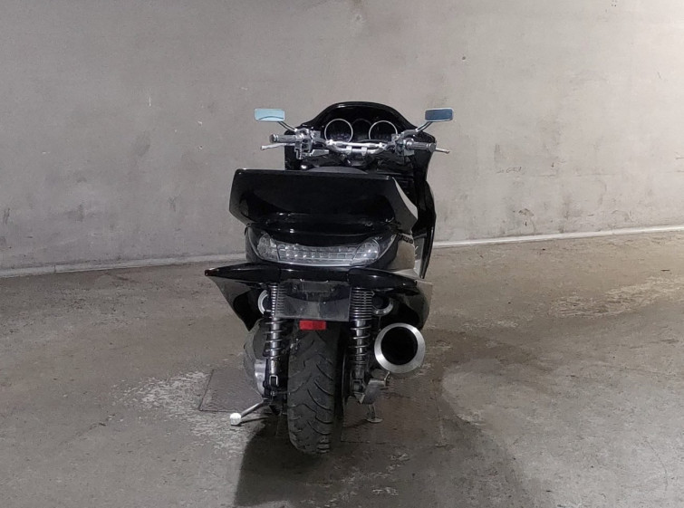 Мотоцикл Yamaha MAJESTY250 с пробегом 10386 km