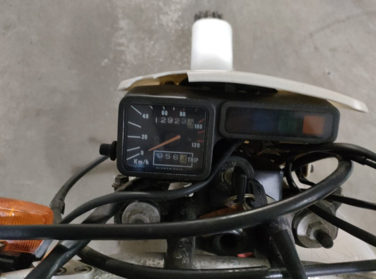 Мотоцикл Honda TLR200 с пробегом 12924 km