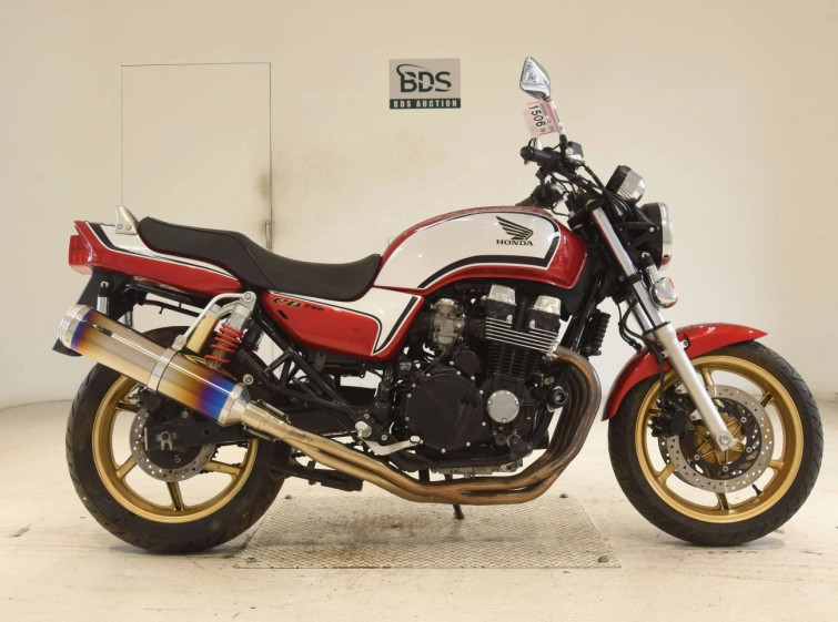 Мотоцикл Honda CB750SF