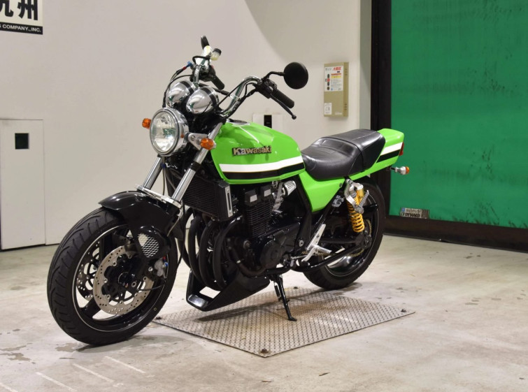 Мотоцикл Kawasaki ZRX400 с пробегом 8642 km