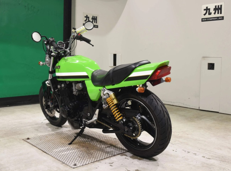 Мотоцикл Kawasaki ZRX400 с пробегом 8642 km