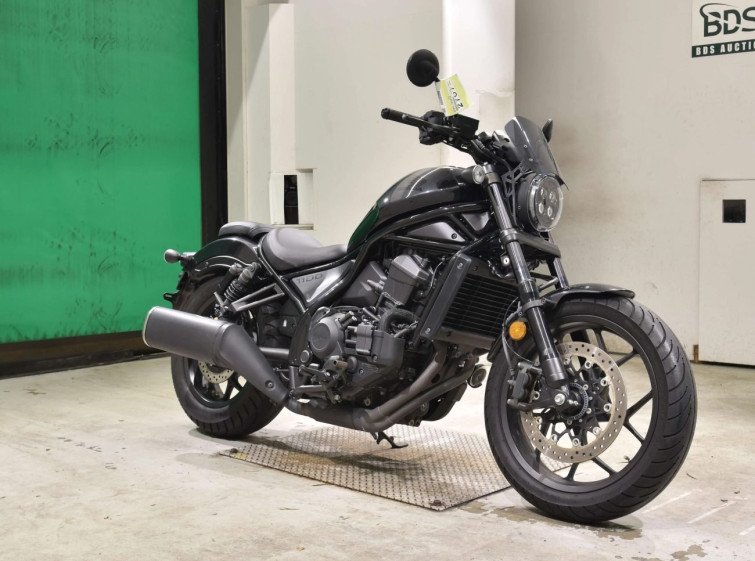 Мотоцикл Honda REBEL CMX1100DCT с пробегом 4923 km