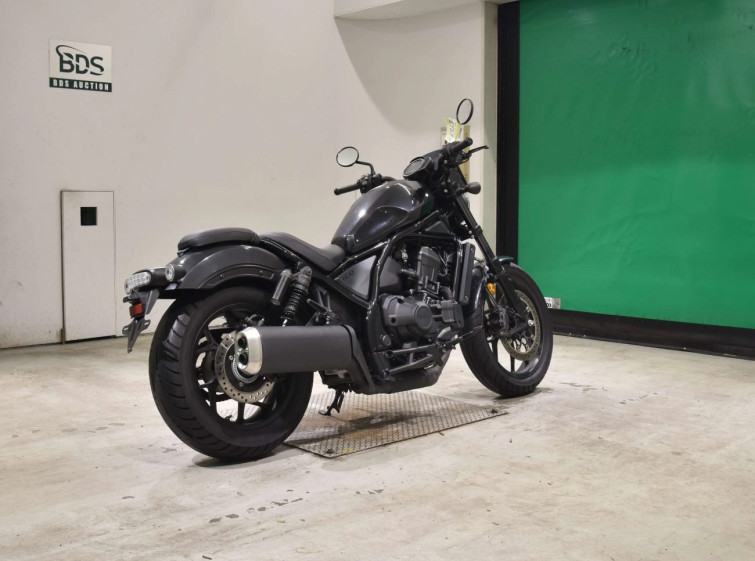 Мотоцикл Honda REBEL CMX1100DCT с пробегом 4923 km