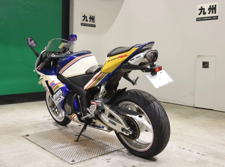 Мотоцикл Honda CBR600RR с пробегом 30317 km