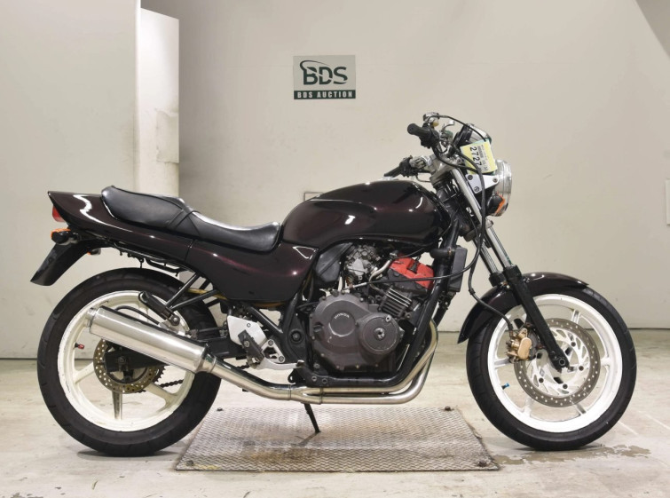 Мотоцикл Honda JADE CB250 с пробегом 4758 km