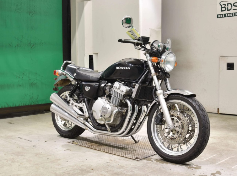 Мотоцикл Honda CB400FOUR