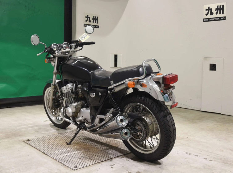 Мотоцикл Honda CB400FOUR