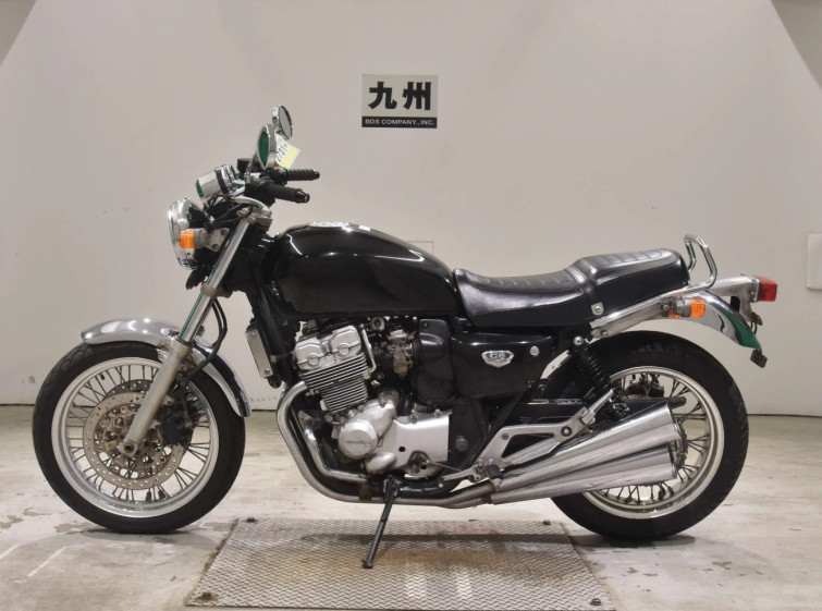 Мотоцикл Honda CB400FOUR