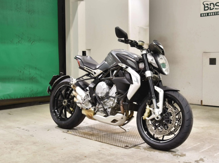 Мотоцикл MV Agusta BRUTALE800DS з пробігом 10199 km