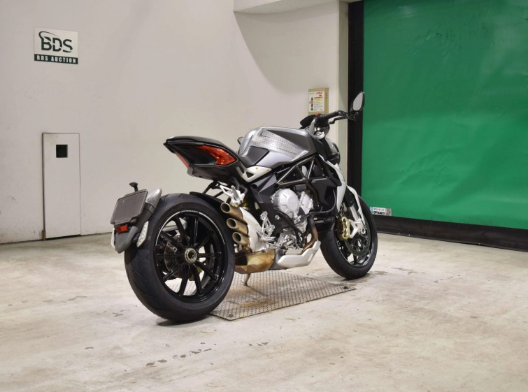 Мотоцикл MV Agusta BRUTALE800DS з пробігом 10199 km