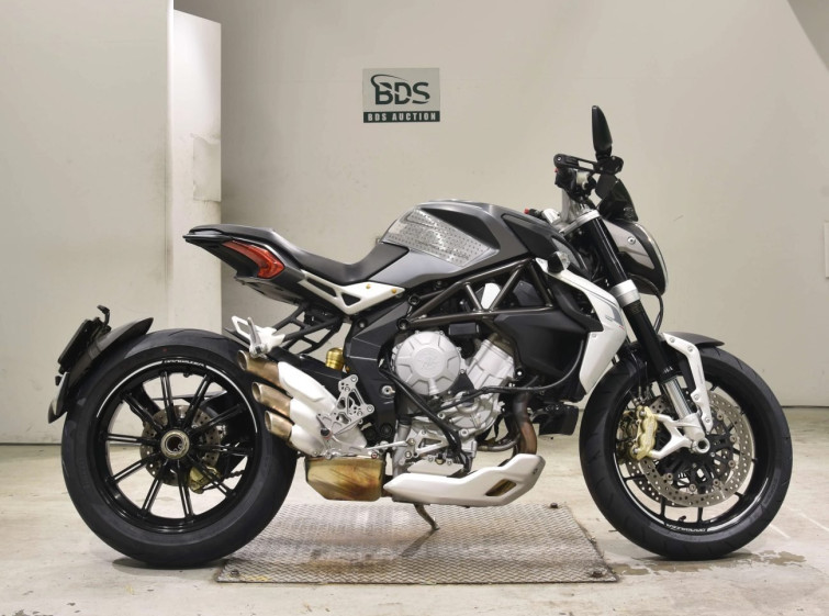 Мотоцикл MV Agusta BRUTALE800DS з пробігом 10199 km