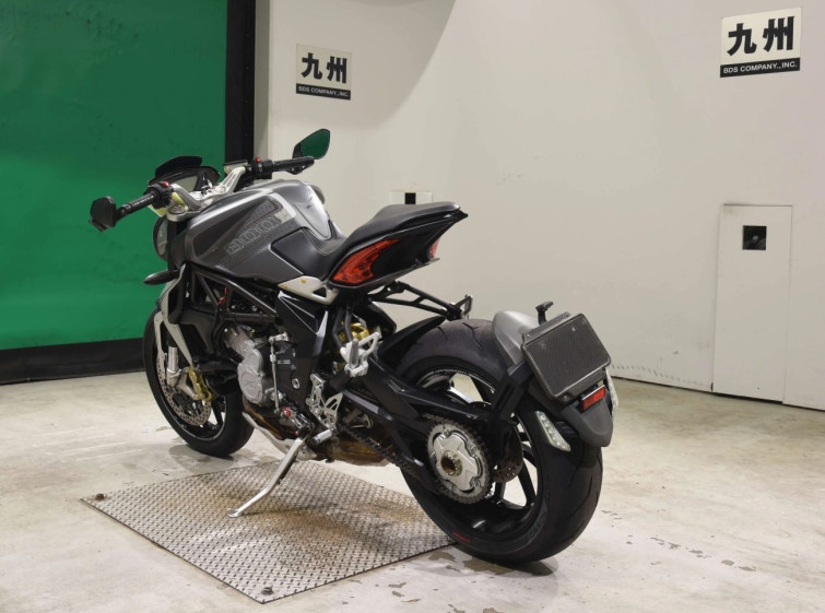 Мотоцикл MV Agusta BRUTALE800DS з пробігом 10199 km
