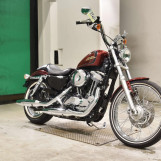 Мотоцикл HD SPORTSTER SEVENTY-TWO XL1200V с пробегом 16901 km