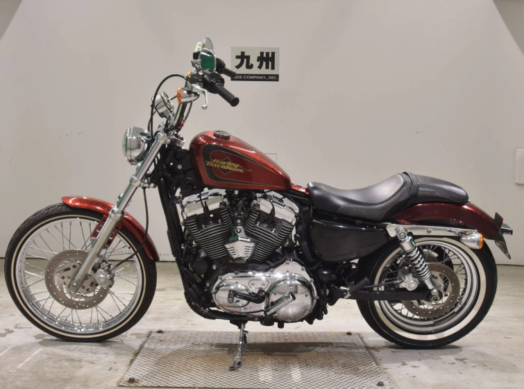 Мотоцикл HD SPORTSTER SEVENTY-TWO XL1200V с пробегом 16901 km