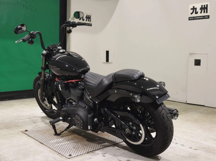 Мотоцикл HD STREETBOB FXBB1868 с пробегом 7844 km