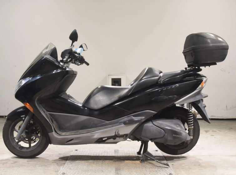 Мотоцикл Honda FORZA ZA с пробегом 95686 km