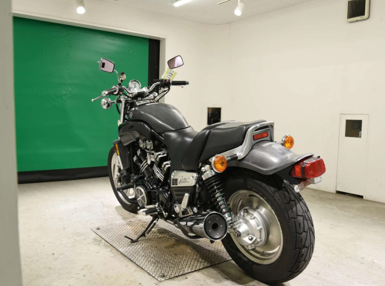 Мотоцикл Yamaha V-MAX1200 с пробегом 32950 m