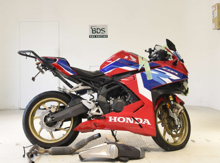 Мотоцикл Honda CBR250RR с пробегом 21534 km