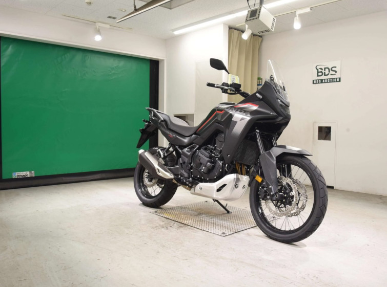 Мотоцикл Honda XL750TRANSALP з пробігом 31 km