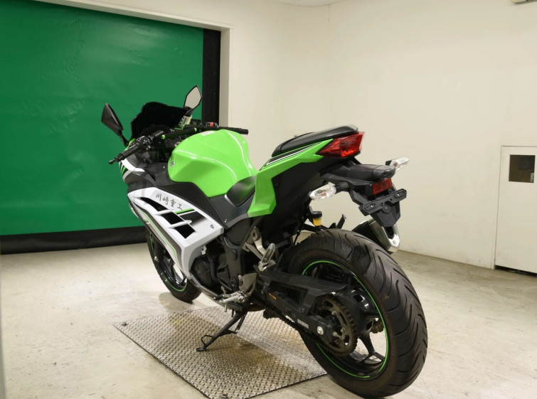 Мотоцикл Kawasaki NINJA250 с пробегом 11955 km