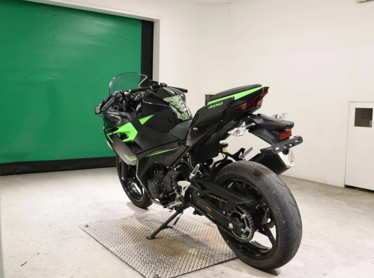 Мотоцикл Kawasaki NINJA400 с пробегом 18700 km