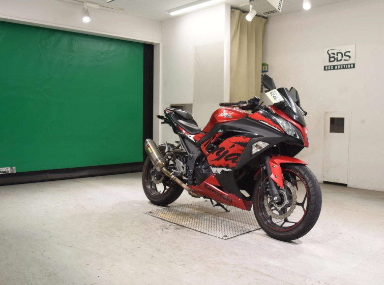 Мотоцикл Kawasaki NINJA250 с пробегом 74635 km