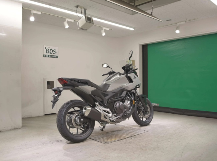 Мотоцикл Honda NC750XD з пробігом 40 km