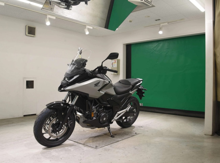 Мотоцикл Honda NC750XD з пробігом 40 km