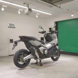 Мотоцикл Honda X-ADV750-2 з пробігом 7026 km