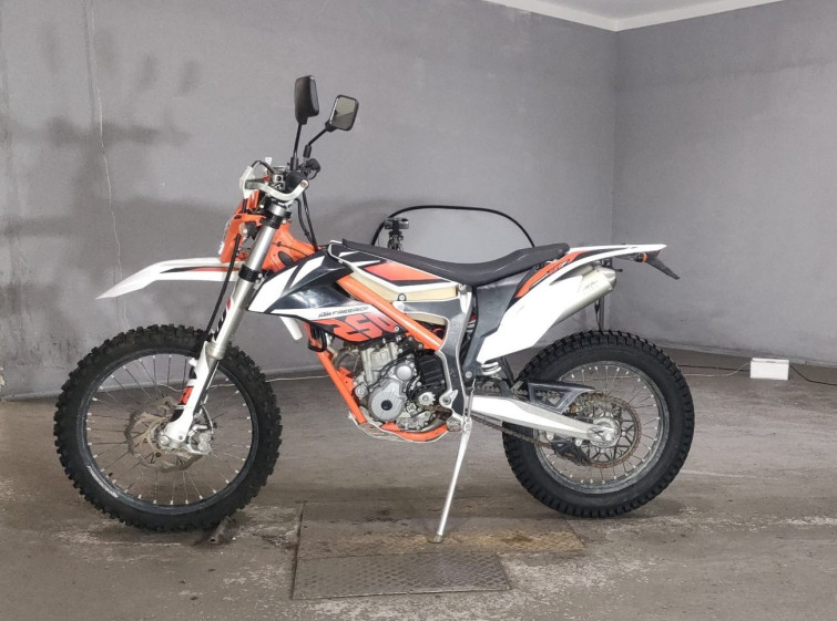 Мотоцикл KTM FREE RIDE 250F с пробегом 4330 km