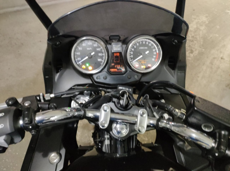 Мотоцикл Honda CB400SF BOLDOR з пробігом 2361 km