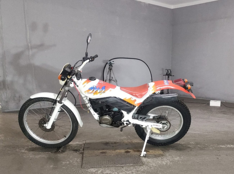 Мотоцикл Honda TLM220R з пробігом 2583 km