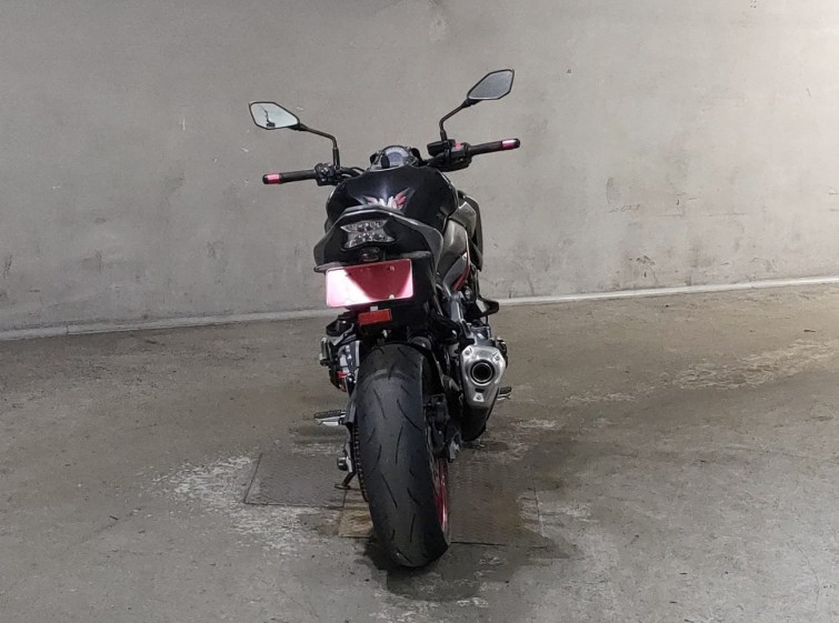 Мотоцикл Kawasaki Z900 з пробігом 10025 km