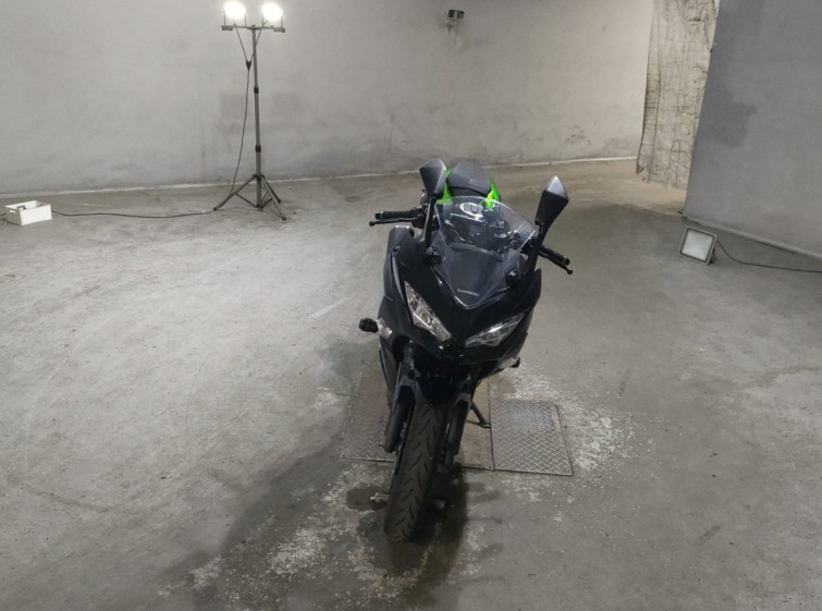 Мотоцикл Kawasaki NINJA400 з пробігом 9227 km