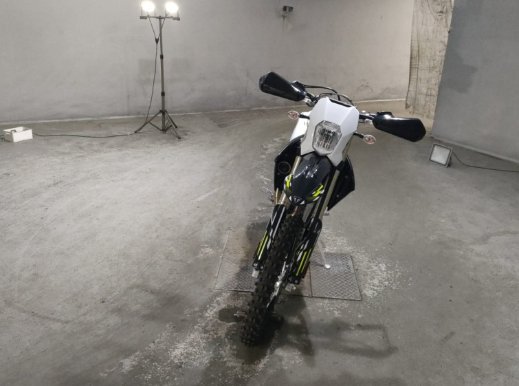 Мотоцикл Triumph TF250E с пробегом 44 km