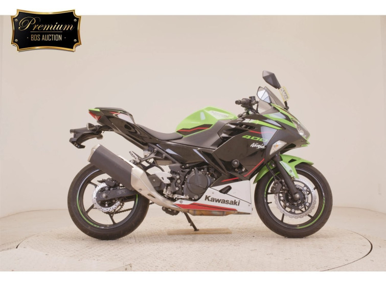 Мотоцикл Kawasaki NINJA400 з пробігом 1001 km