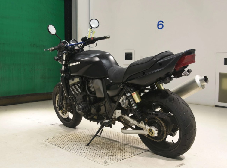 Мотоцикл Kawasaki ZRX1100 с пробегом 51293 km