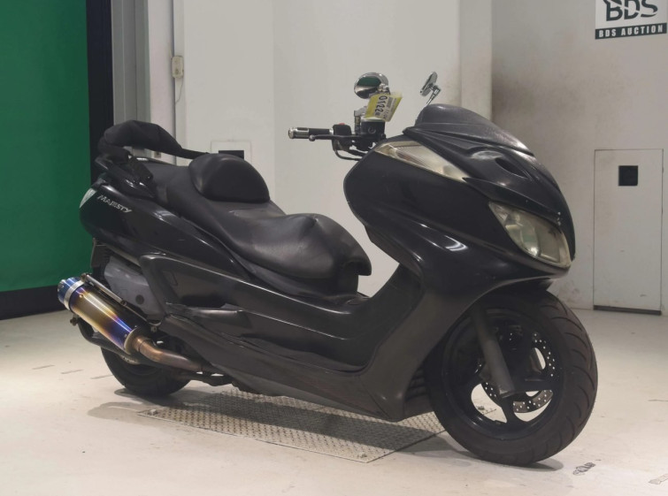 Мотоцикл Yamaha MAJESTY250 з пробігом 35721 km