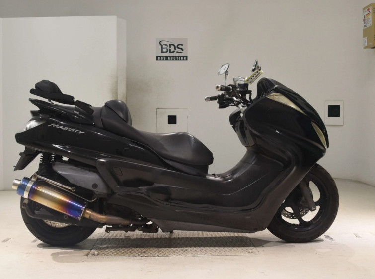 Мотоцикл Yamaha MAJESTY250 з пробігом 35721 km