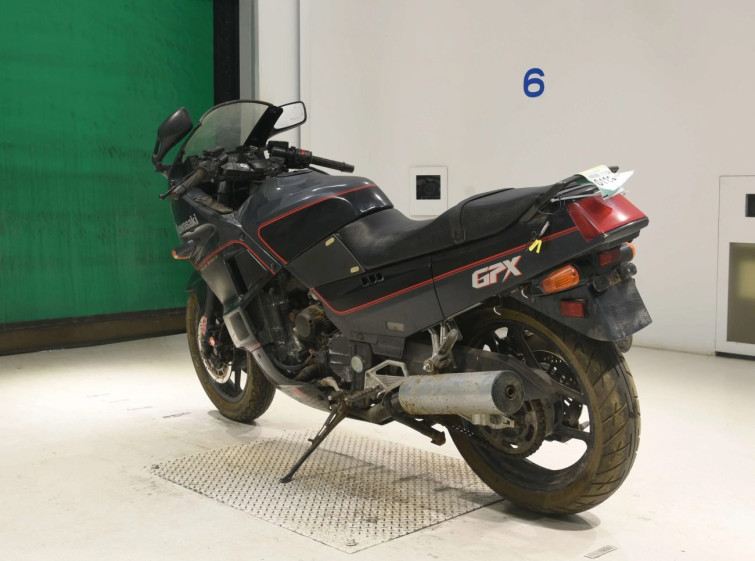 Мотоцикл Kawasaki GPX750R с пробегом 14623 km